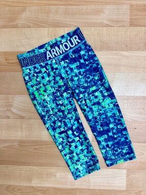 Under Armour Girls Printed Capri Leggings Youth Small YSM Blue Green
